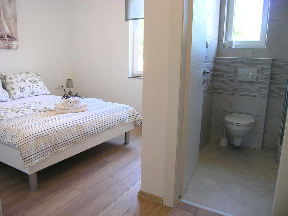 Apartman Danijel Krk Town Exterior photo